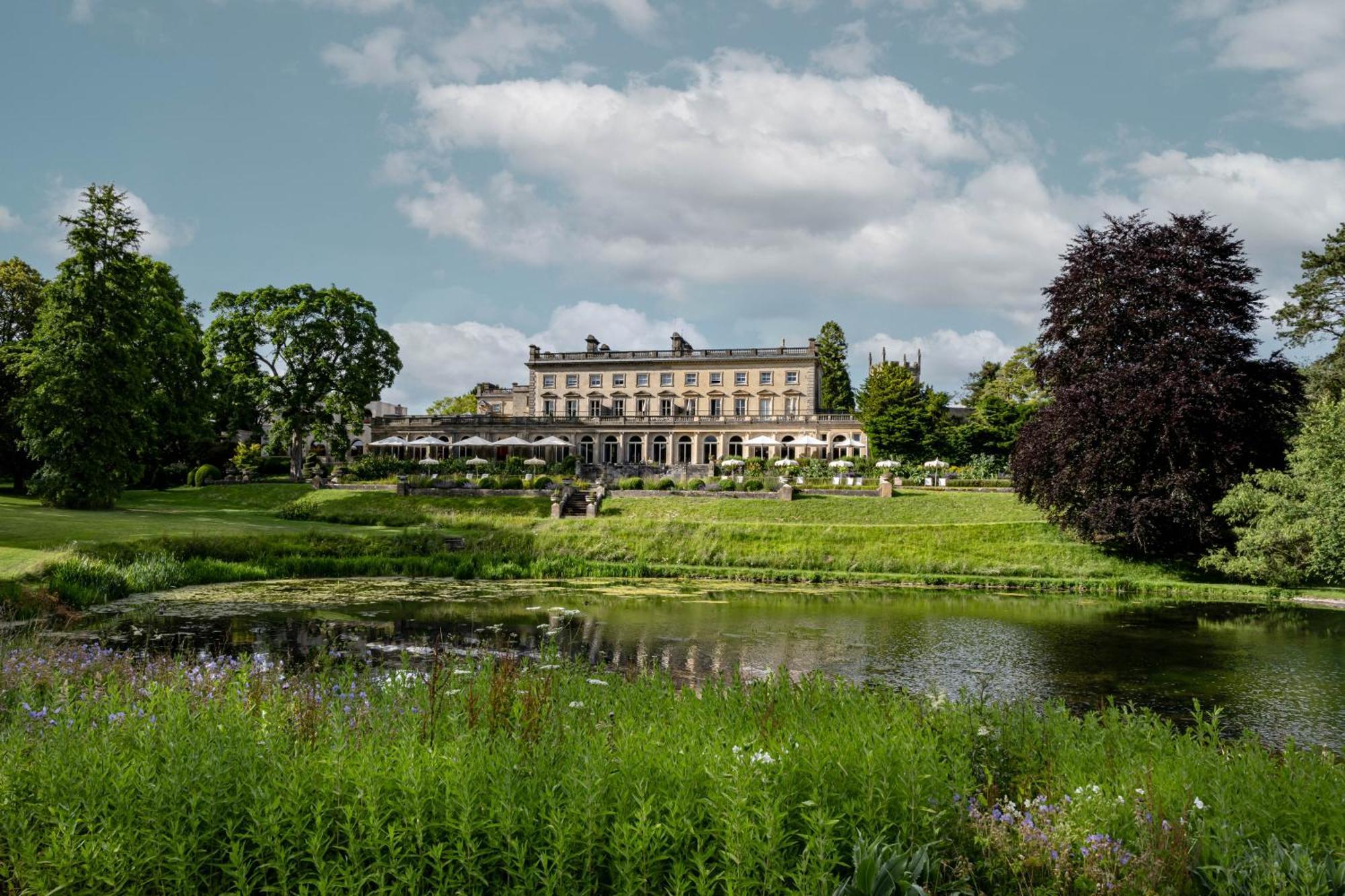 Cowley Manor Experimental Hotel Cheltenham Exterior photo