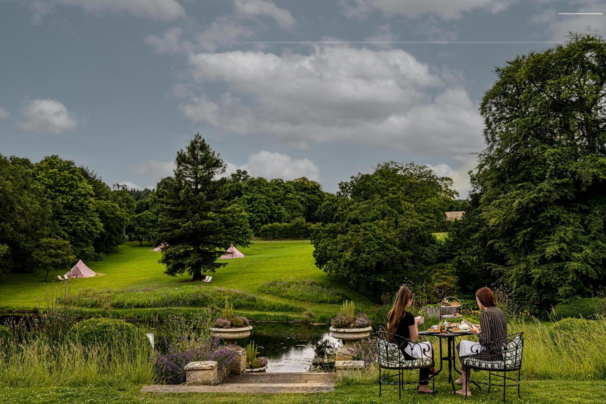 Cowley Manor Experimental Hotel Cheltenham Exterior photo